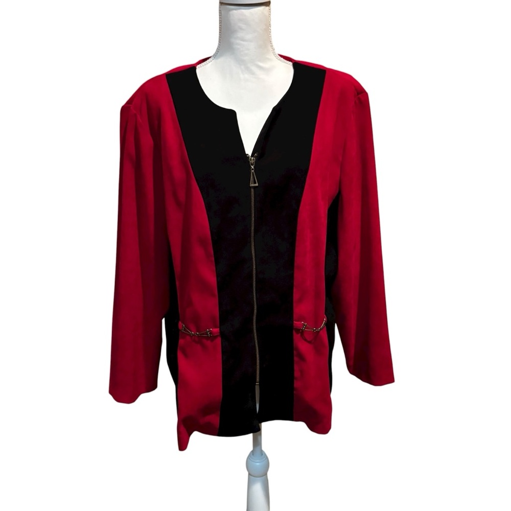 Chic Women's Red and Black‎ Blazer